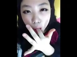 ロシアの処女は二つの男をクソ交代した 高 ...