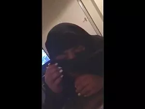 曲げ以上とともに癌と二つの熱いです女の子 ...
